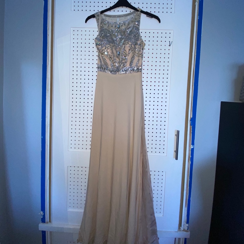 Long and flowy prom dress